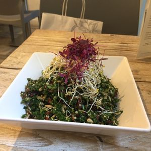 kale salad at Nama Artisan Raw Foods in West London