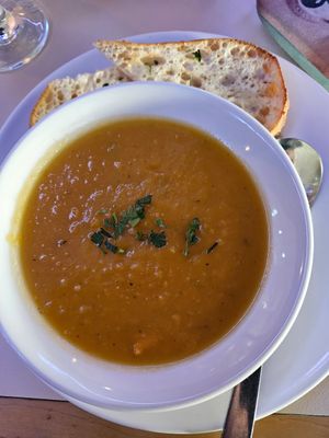 Soup of the day: Veggies at Gecko's Cafe in Yulara