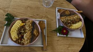 Sweetheart chocolate bowl   at 25s Cafe in Hoi An