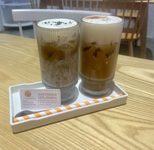 Black sesame and Tiramasu  at 25s Cafe in Hoi An