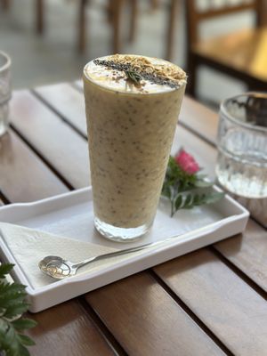 Banana Bliss Smoothie  at 25s Cafe in Hoi An