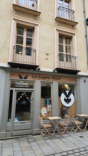 Front and outdoor seating (was not open yet) at Le Lapin Noir in Rennes