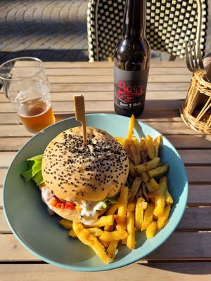 Le sombrero at Le Lapin Noir in Rennes