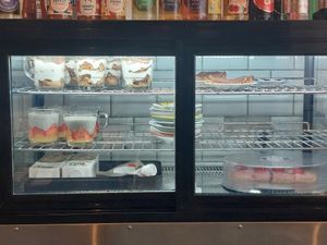 Les desserts 😍😍 at Le Lapin Noir in Rennes