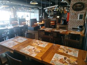 Inside at RIBS in Zaragoza