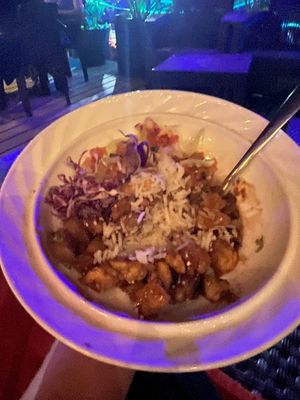 Rice bowl with teriyaki chicken at Coco Fastronomy in Bocas Del Toro