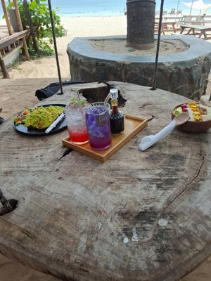 Seating area at Abrazo in Trincomalee