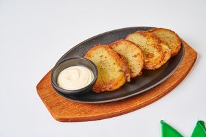 Rosemary Potatoes at Toss It in Phnom Penh