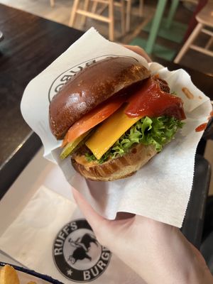 Regular vegan burger   at Ruff's Burger in Ansbach