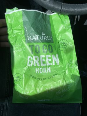 Cool Naturli bag  at Q8 in Korsoer