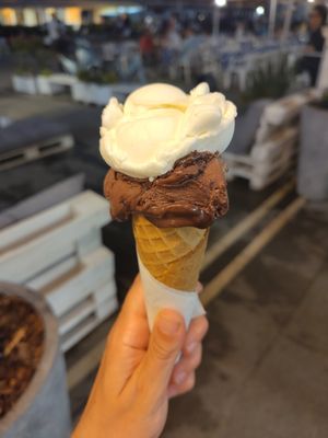 Lemon and Sacher ice cream in a vegan and gluten-free cone at Gelatiamo Chioggia in Chioggia