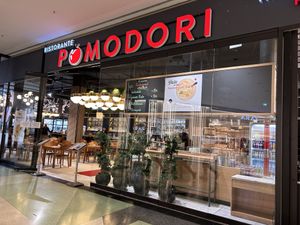 The restaurant is located on the ground floor (ALEXA Shopping mall)   at Pomodori in Berlin