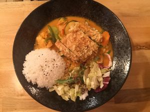 Curry at 1969 Moon in Dresden