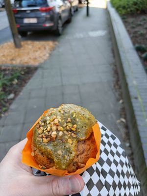 Pistacchio cupcake at Kapa Café Brussels in Brussels