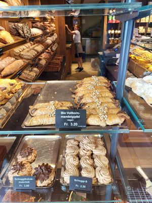 Full grain almond filled crossaint at Furter in Aarau