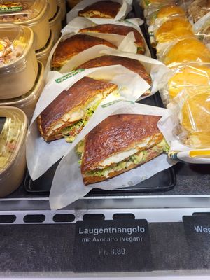 Pretzel sandwiches with Avocado at Furter in Aarau