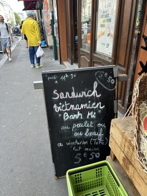 Vegan/vegetarian banh mi  at Au Jardin des Saveurs in Paris