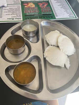 Idli   at Balaji Dosai in Kandy
