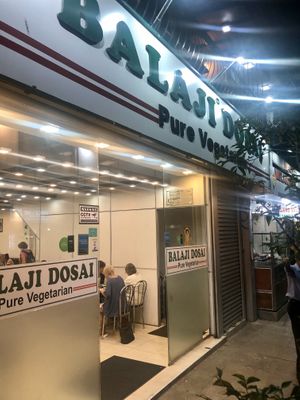 Outside view at Balaji Dosai in Kandy