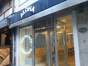 Outside at Aloha Poké in A Coruna