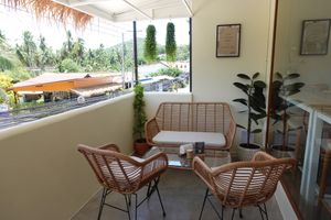 balcony at Kia Ora Café in Koh Phangan