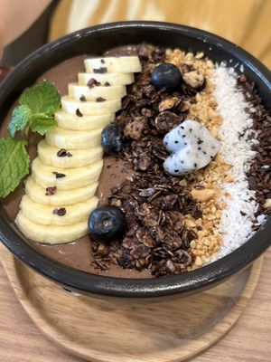 smoothie bowl  at Kia Ora Café in Koh Phangan