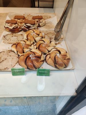  at Salt in Cake in Alicante