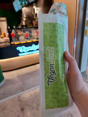 Lahmacun and restaurant in the background at VeganLand in Neu-ulm