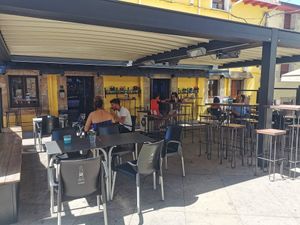 Terraza exterior at Tu Casa Gastrobar in Burgos