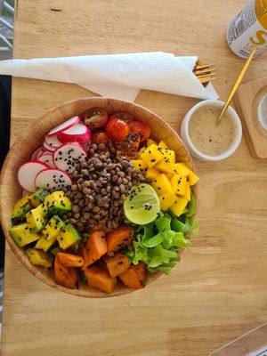 Maui bowl at Walu Bowls in Koh Phangan