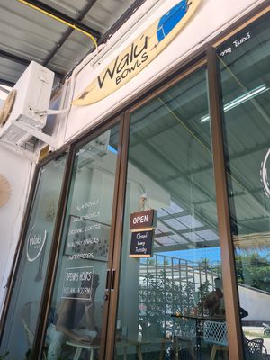 Front at Walu Bowls in Koh Phangan