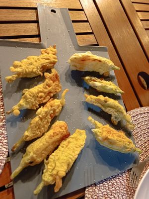 Fried zucchini flower at Home Restaurant da Susanna in Teramo