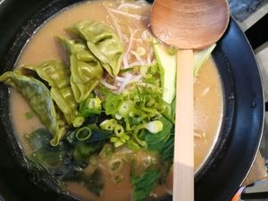 lukewarm miso gyoza ramen 6/10 at Ichiban Noodle Bar in Bonn