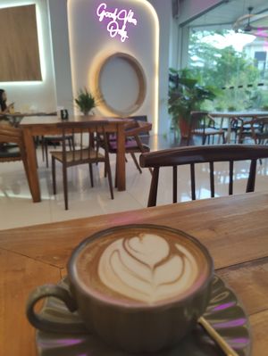 Mocchacino with oatmilk (hot) at Botanic Coffee in Batam