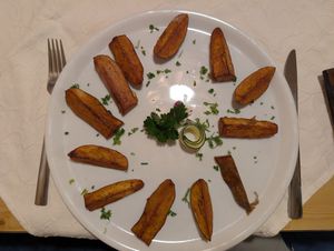 Kartoffelspalten at Sommelier Gottfried Steiner - Gasthaus Großvenediger in Lienz