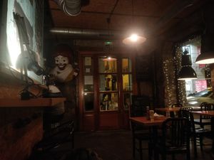 Interior #Veganuary at Zombie Bar in Madrid