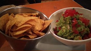 Guacamole con chips at Zombie Bar in Madrid