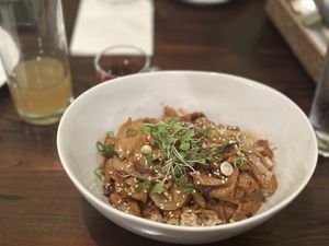 Bbq beef bowl  at VegiOasis in Huntington Beach