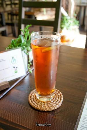 Organic iced tea at VegiOasis in Huntington Beach