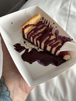 Cheesecake to go  at KOOL - Pop-Up in Amsterdam