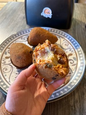   at Munnu Arancinu in Catania