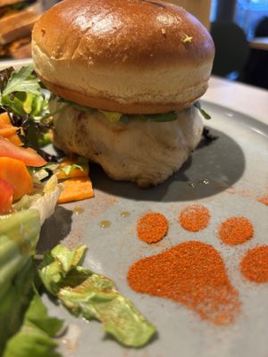 Burger del Gatto   at Katzentempel in Cologne