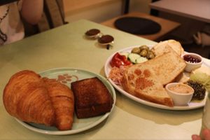 The shared breakfast options at Katzentempel in Cologne