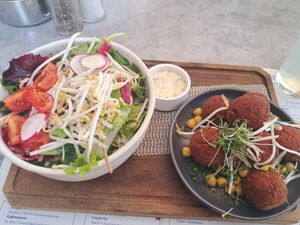  at Rauner Restaurant Bar & Wirtshaus in Linz