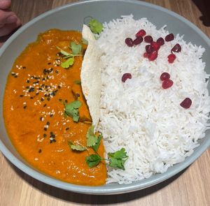 Butter Chicken (angeblich mit Kurkuma Reis)  at The Green Garden in Salzburg