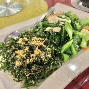 Yummy vegetarian food 😋  at Jia Yi Dao in Taiping