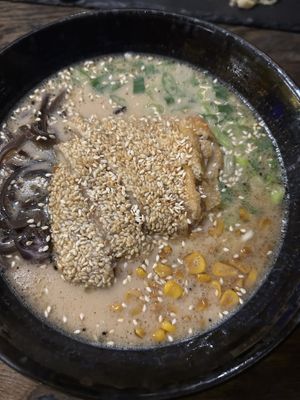 Tonkutsu Ramen with Vegan duck  at Golden Ginkgo  in Berlin