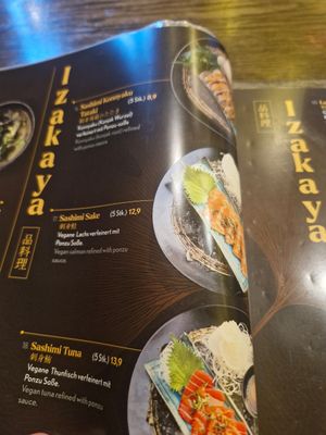  at Golden Ginkgo  in Berlin