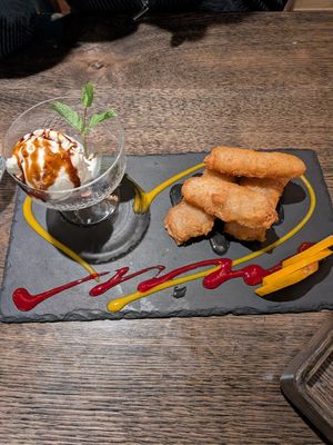 Hot Monkey: 4.5/5 at Golden Ginkgo  in Berlin