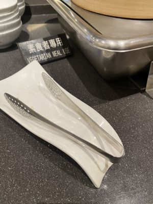 Separate utensils   at TPE - EVA Air's VIP Lounge - T2 in Taoyuan